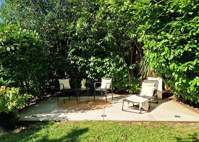 Villa Luxury With Large Garden - Renovated Bedrooms *