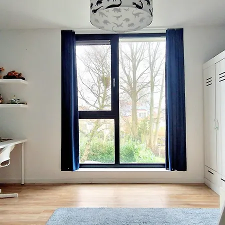 别墅 Luxury With Large Garden - Renovated Bedrooms *