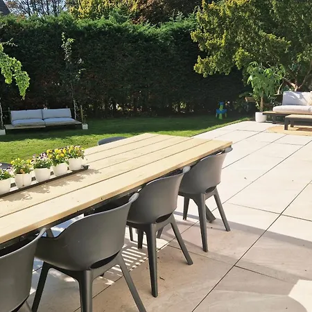 Luxury Family With A Large Private Garden And Swimming Pool The Hague