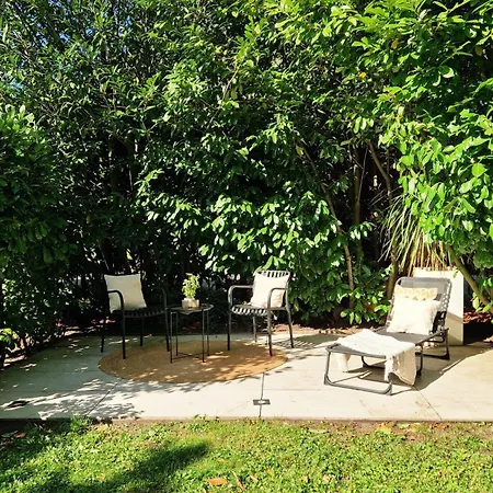 Вилла Luxury With Large Garden - Renovated Bedrooms *