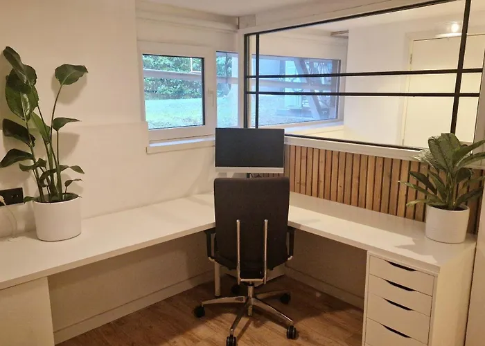 Villa Luxury With Large Garden - Renovated Bedrooms