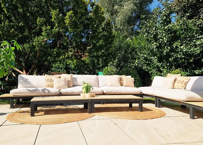 Villa Luxury With Large Garden - Renovated Bedrooms