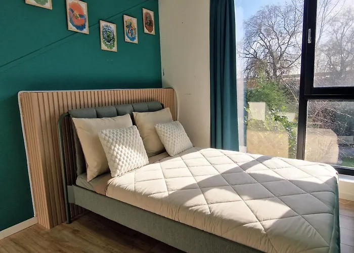 Luxury With Large Garden - Renovated Bedrooms La Haya